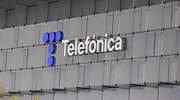 Telefónica reduce otros 400 millones de deuda: cierra la venta del 60% de su división de infraestructuras en Chile