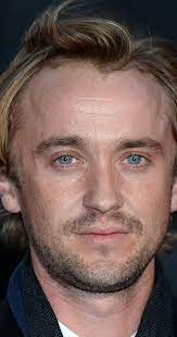 Tom Felton da una actualización de salud después del colapso del shock